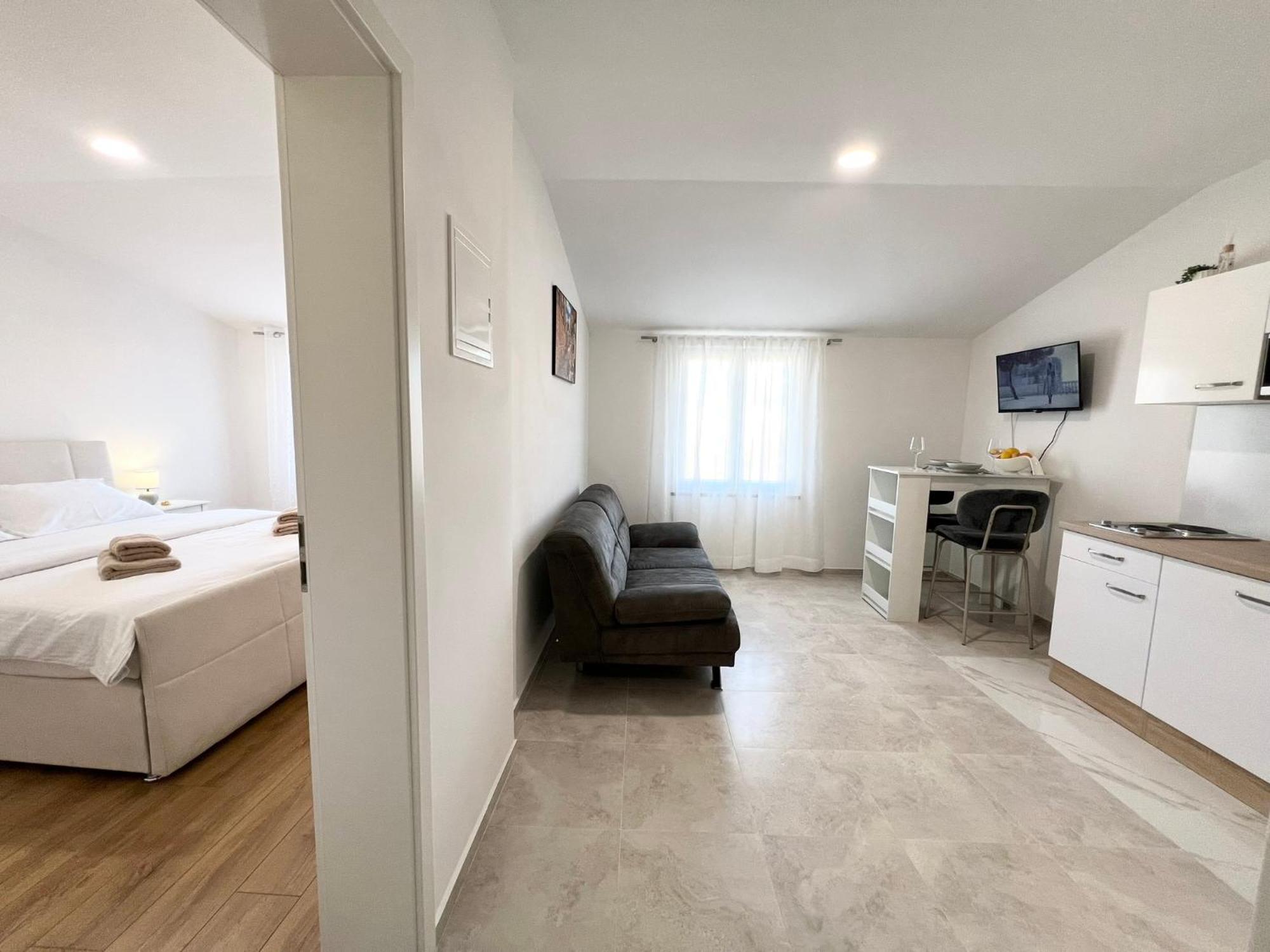 Apartments Tereza Novigrad  Exterior photo